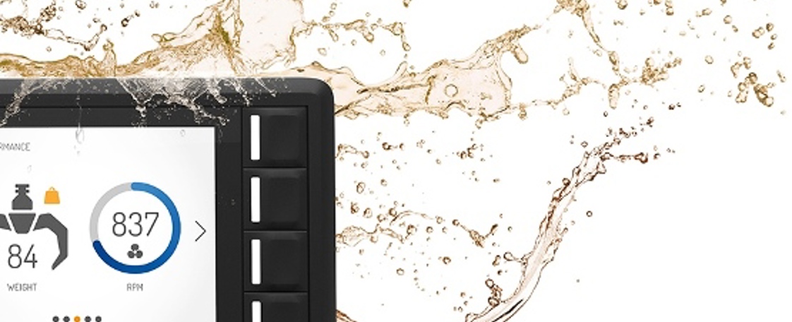 CCpilot VI display computer in water splash.