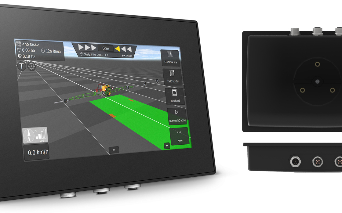 CCpilot V700 from several angles.